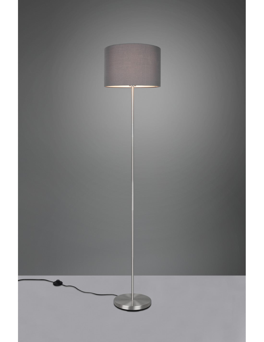 Lámpara de pie para hotel Pantalla de níquel Tela gris Iluminación trío