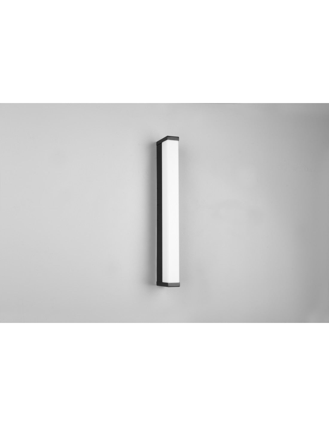 Lámpara de Espejo IP44 Led 6w Fabio Nero Trio Lighting