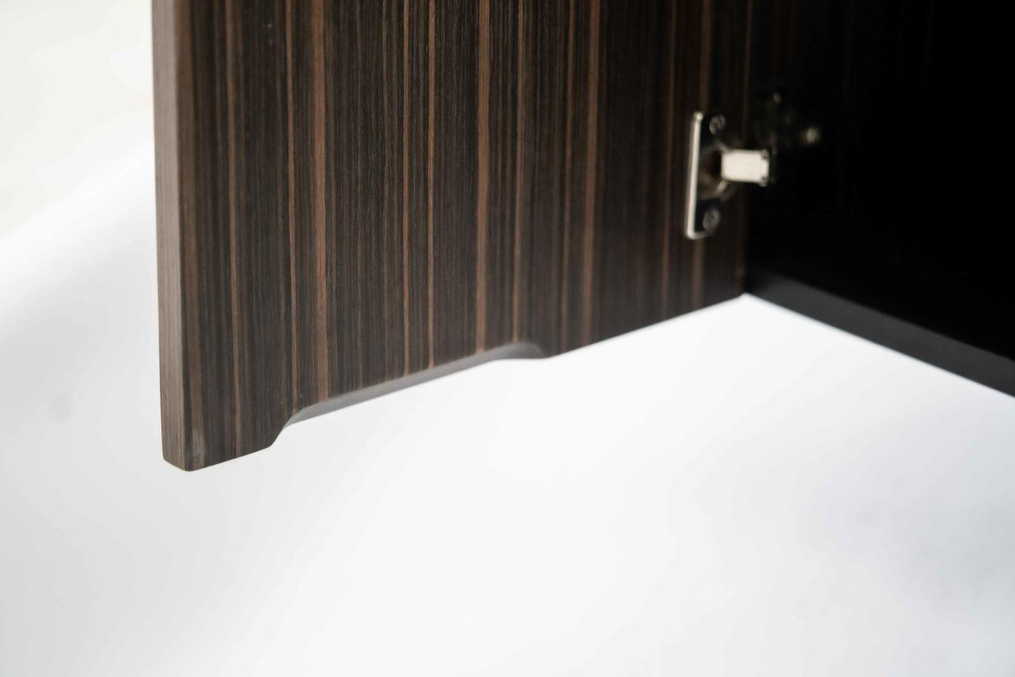 Mueble TV negro-ébano 400 cm x 1800 cm H. 450 cm