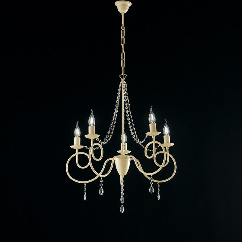 Araña de hierro marfil con cinco luces, decoración decapada y pedrería, 58x h72 cm