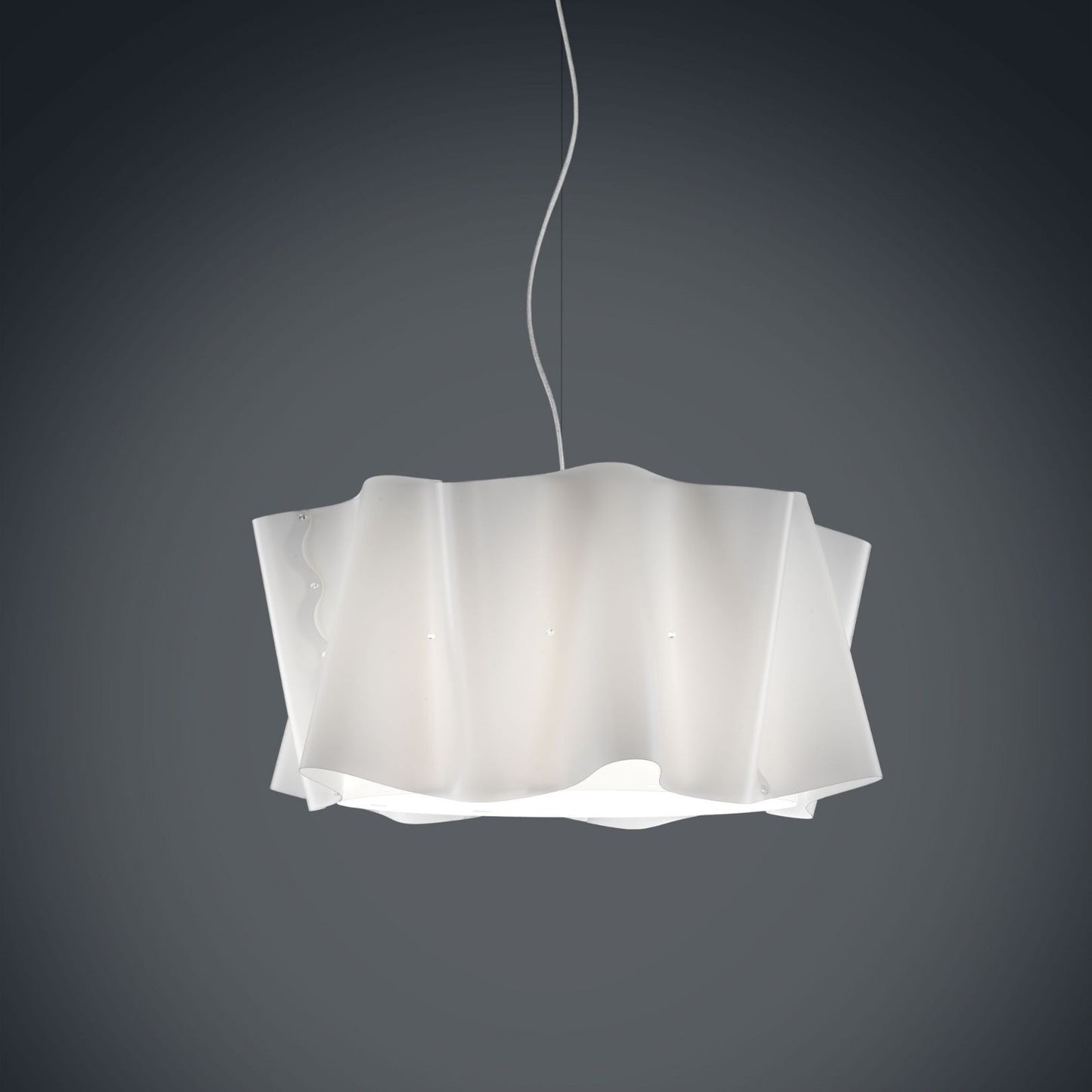 Suspensión blanca en metal cromado cm. 50 x 27h