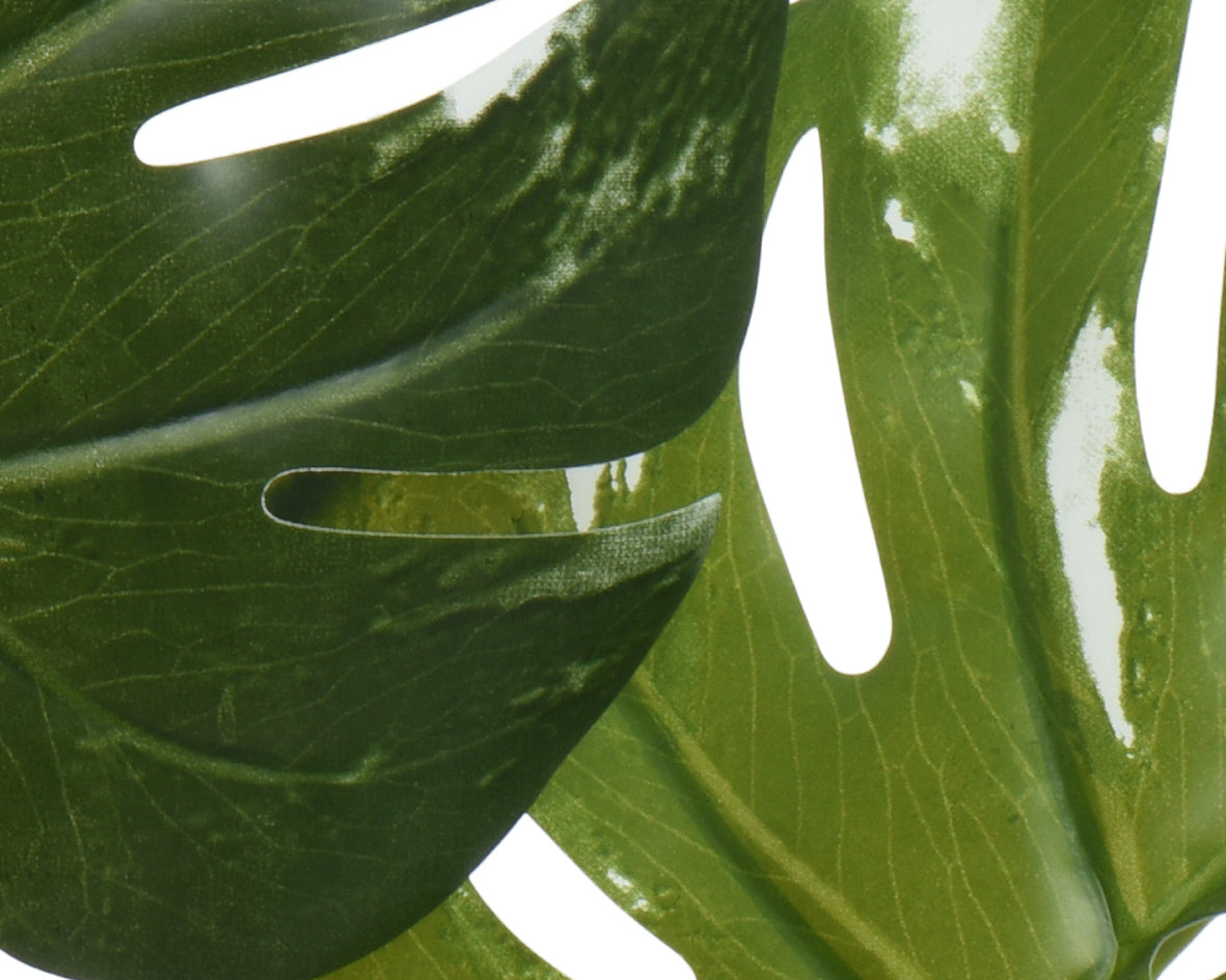 Flor artificial verde de poliéster con tallo.