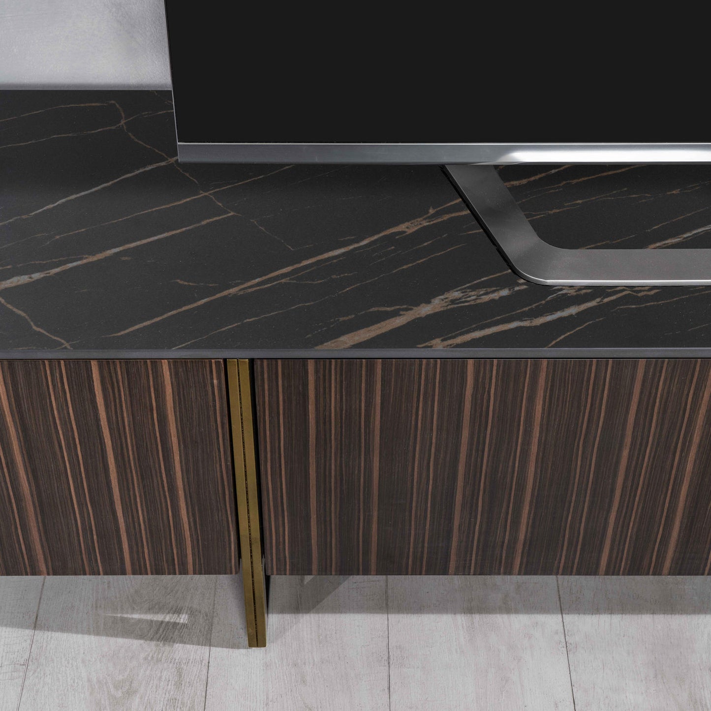 Mueble TV negro-ébano 400 cm x 1800 cm H. 450 cm