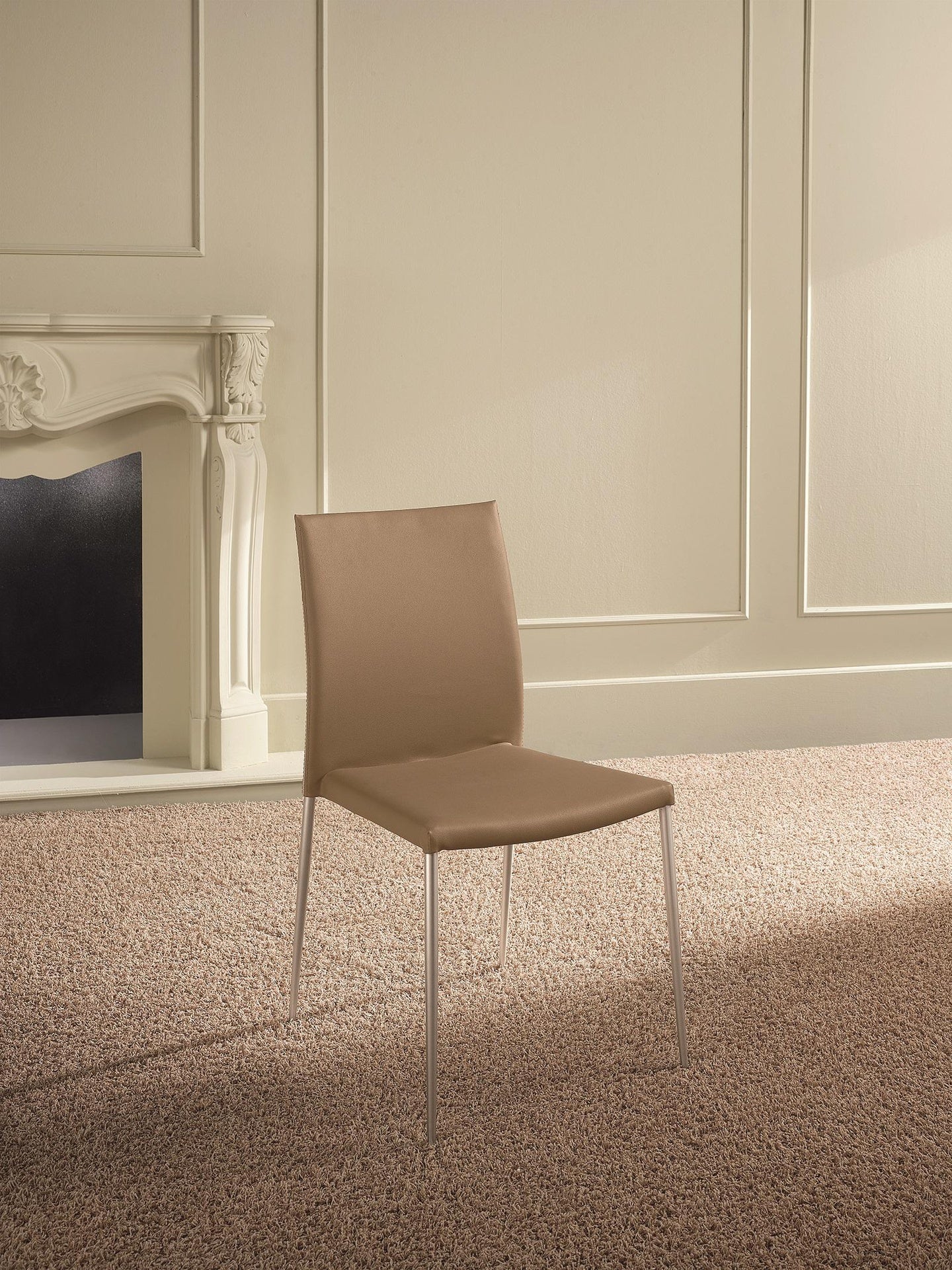 4x Silla símil piel marrón 41,5x44x85h cm