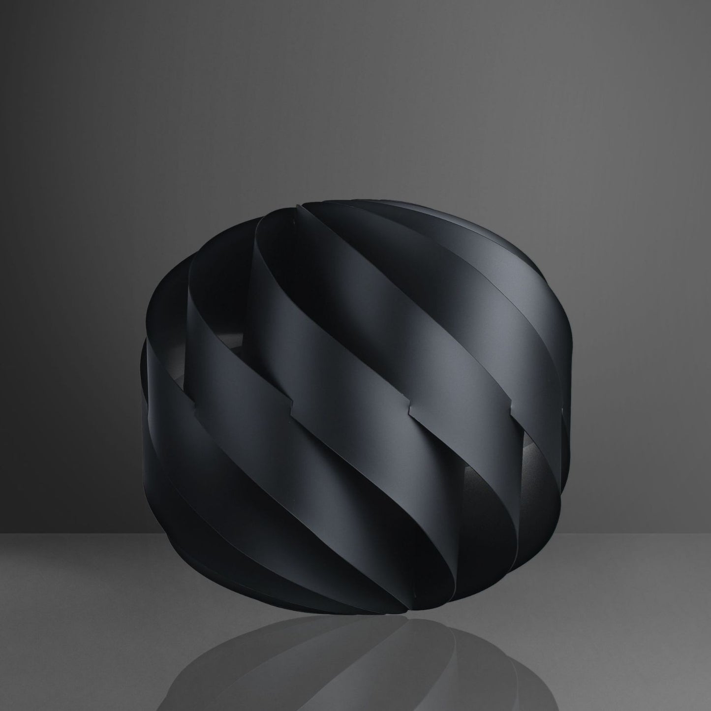 Lámpara De Mesa Negra Cm. 25 x 23h