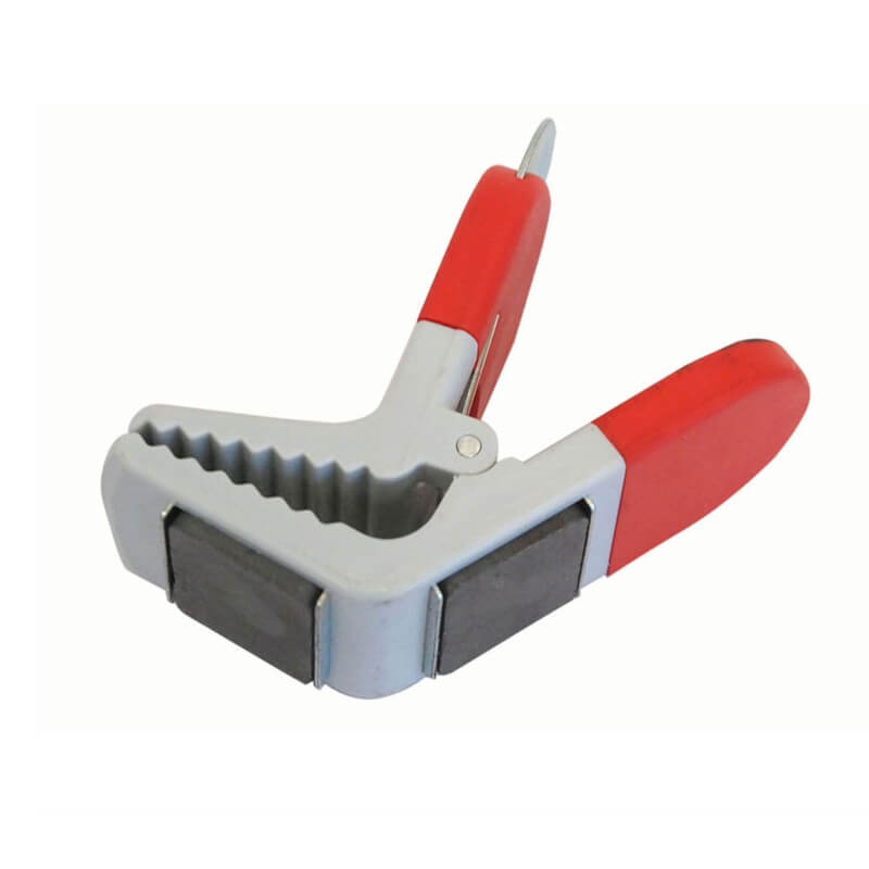 Accesorio magnético para cepillos.