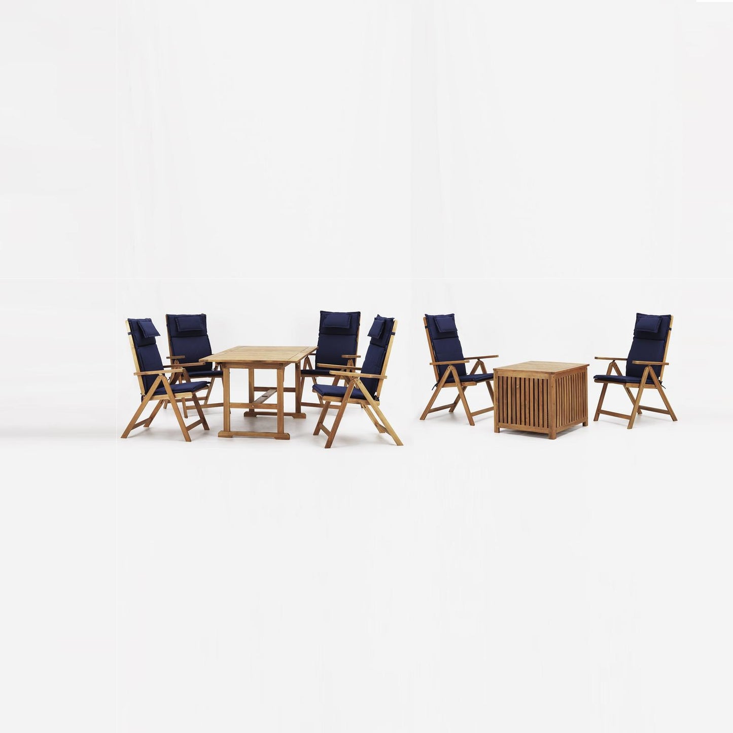 Conjunto de exterior de madera de acacia con cojines.