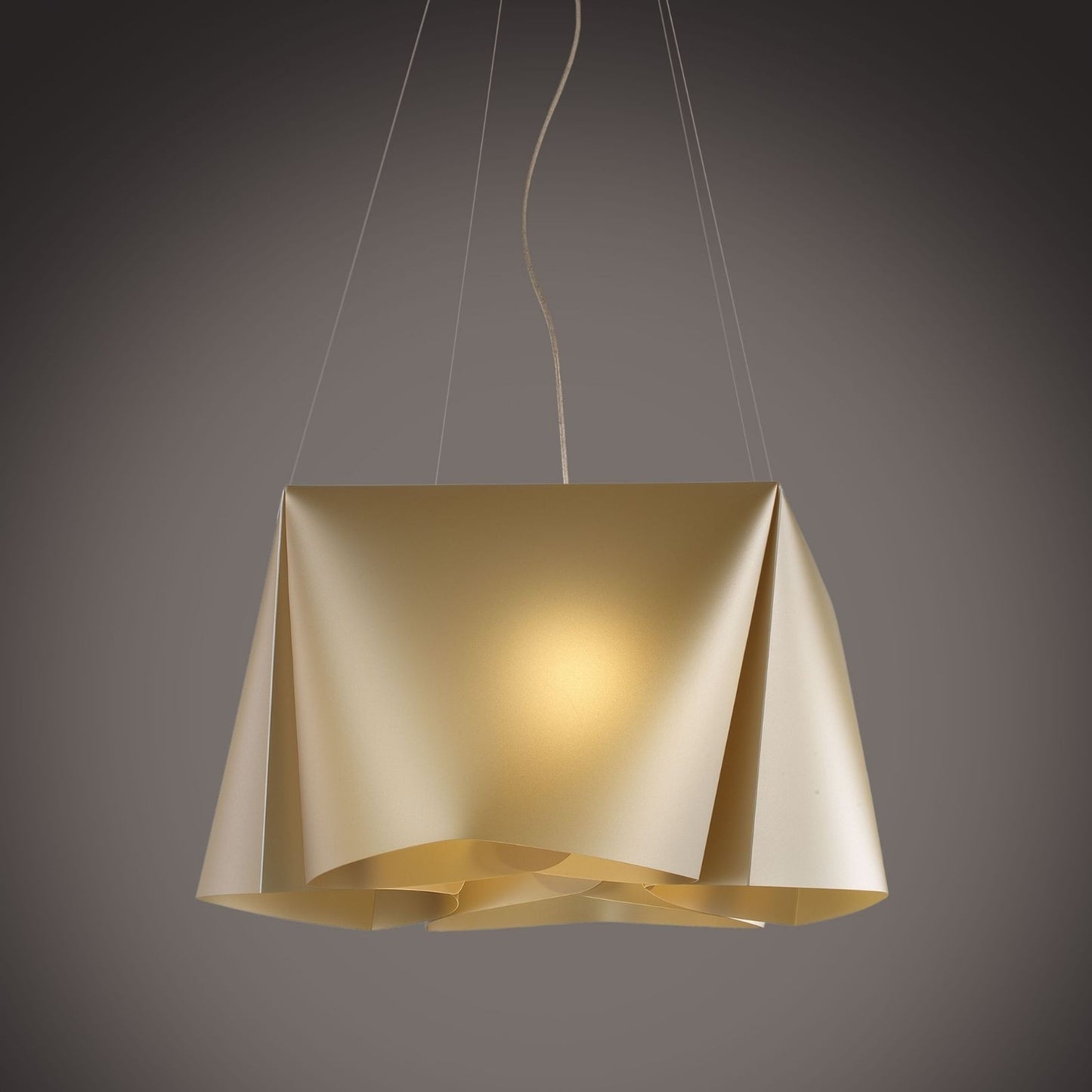 Suspensión New Gold de 3 luces en metal cromado cm. 59 x 31h