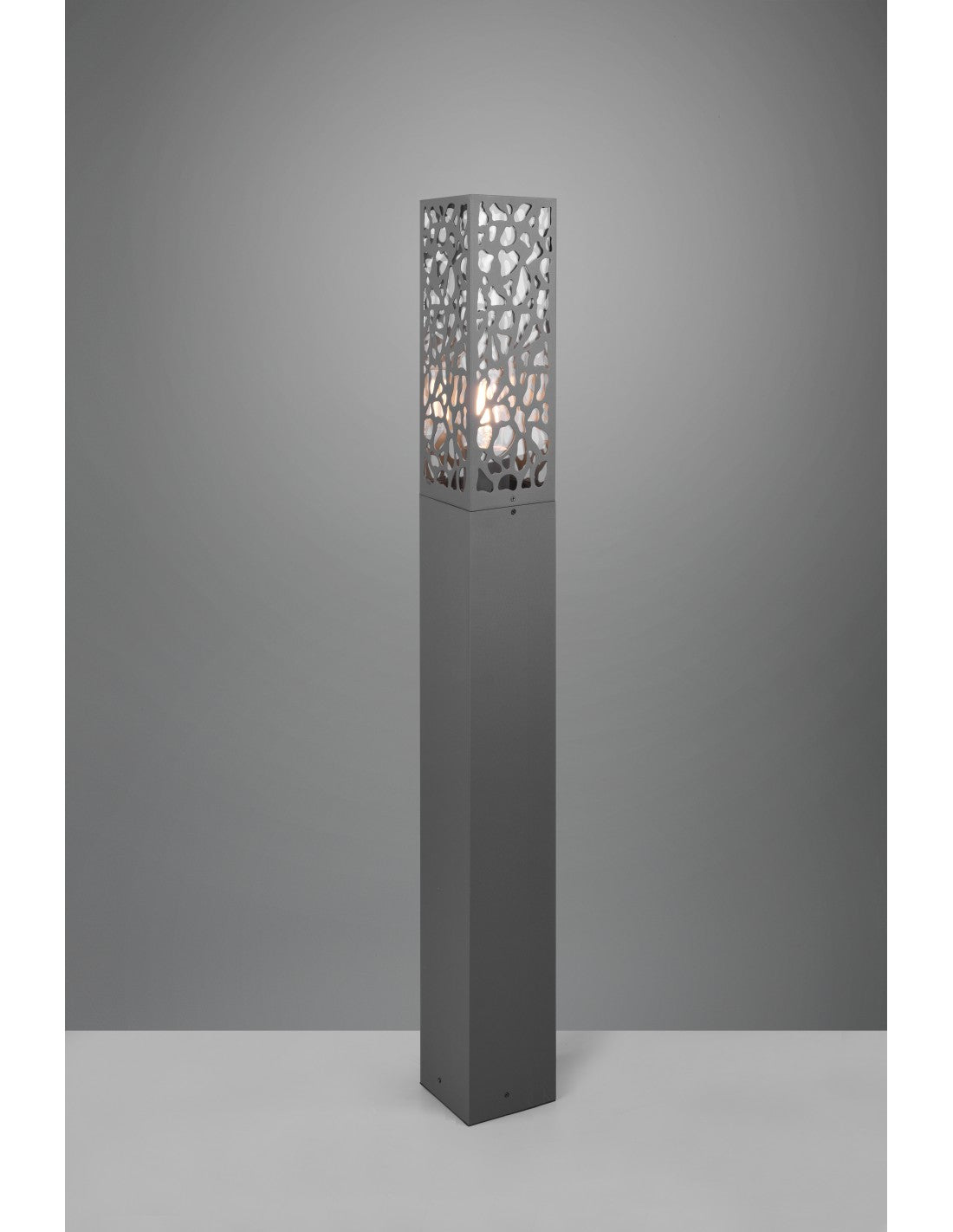 Iluminación en trío de poste alto rectangular para exteriores Cooper antracita IP44