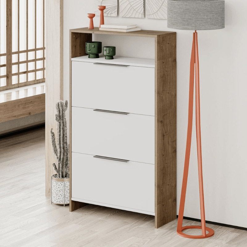 Zapatero Kaju con 3 puertas plegables blancas y estructura de nogal