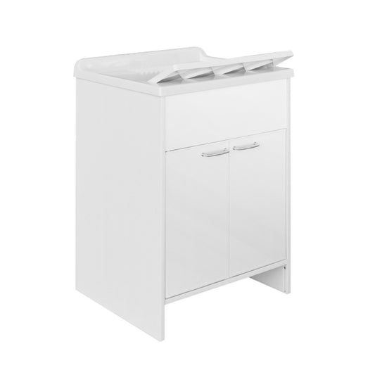 Baño con mueble y mesa de PVC.