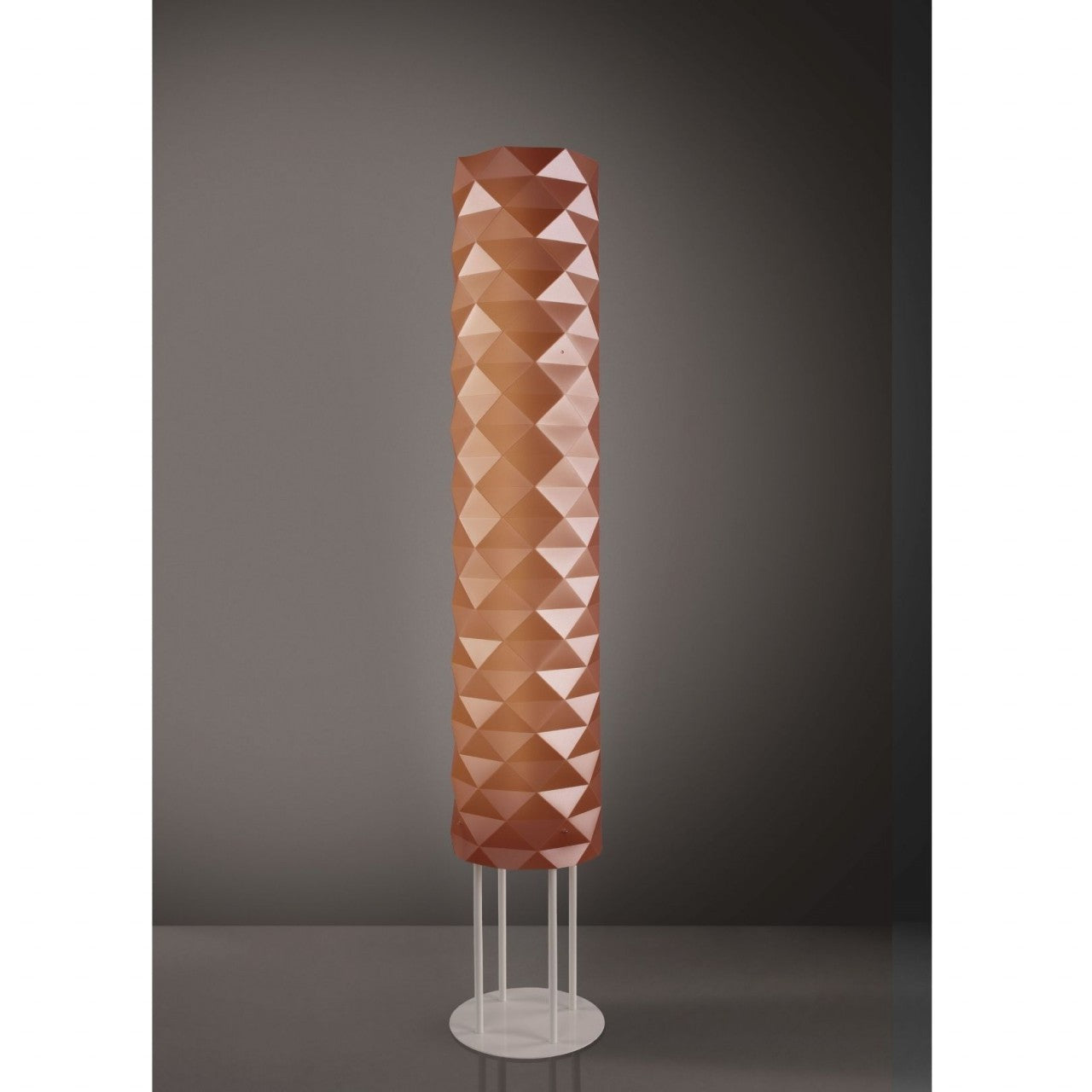 Lámpara de pie Base Mt Blanco cm. 27 x 190h en Metal
