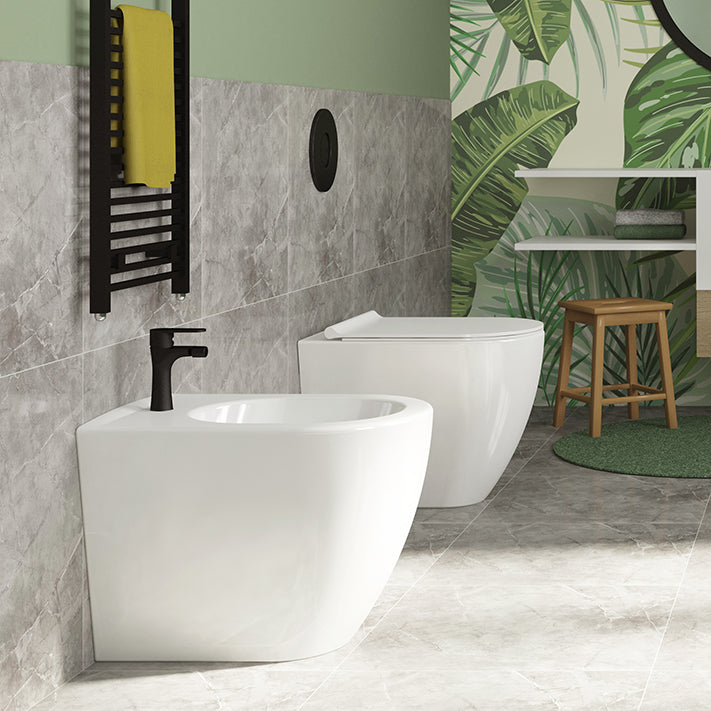 Inodoro Greta sin borde adosado a pared - Desagüe universal blanco mate