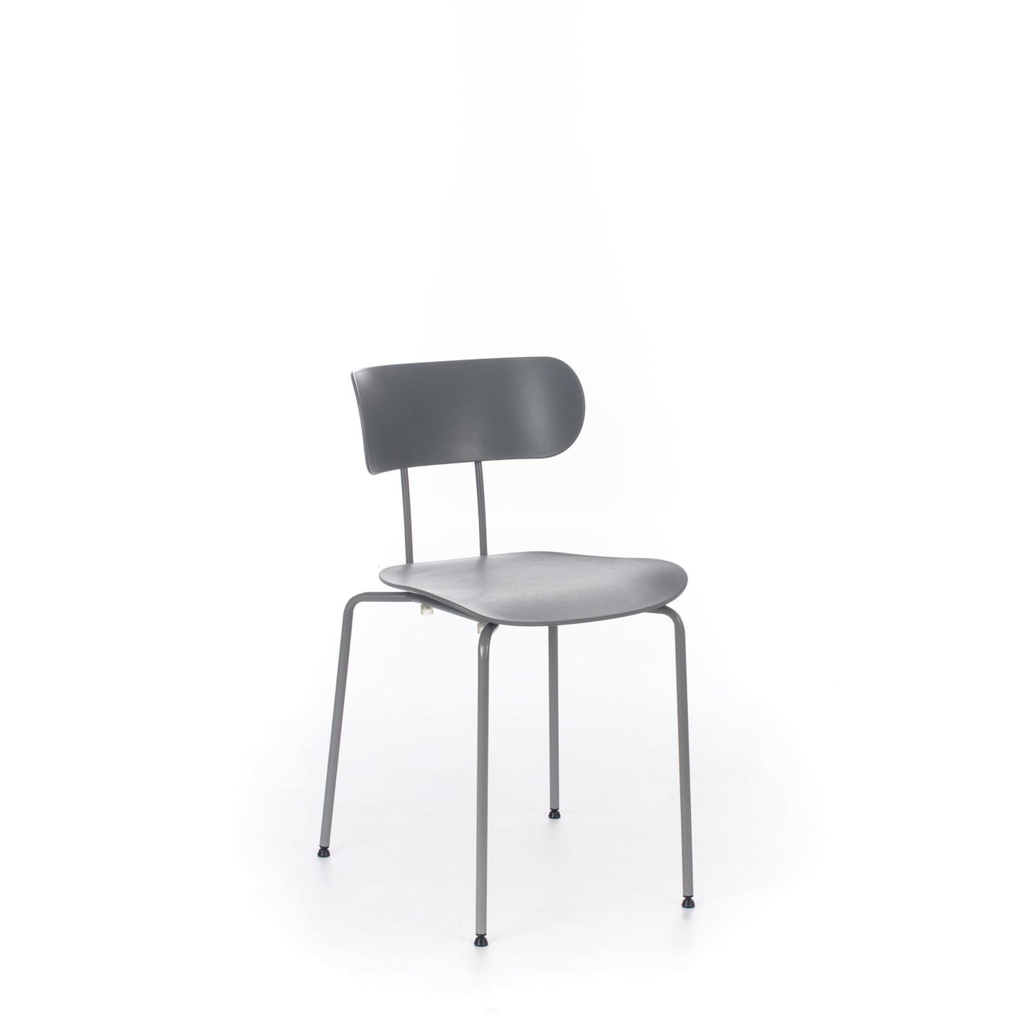 4x Silla de polipropileno con asiento gris.