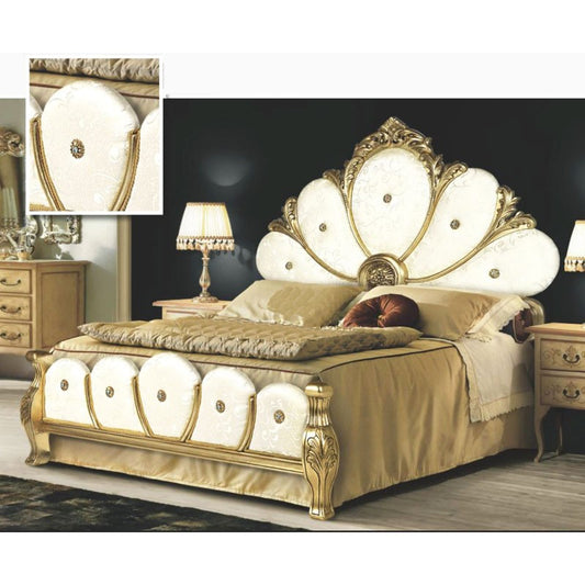 Cama doble con cabecero y pie de cama tallados y decorados con pan de oro 180x200xh.170 cm