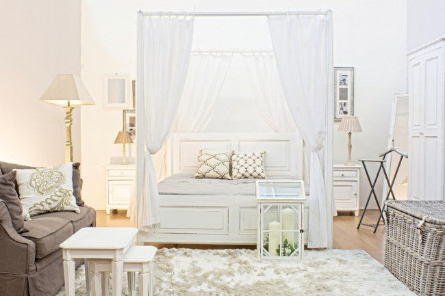 Mesita de noche Colette madera blanca 1 puerta 1 cajón 50 x 40 x 65 cm