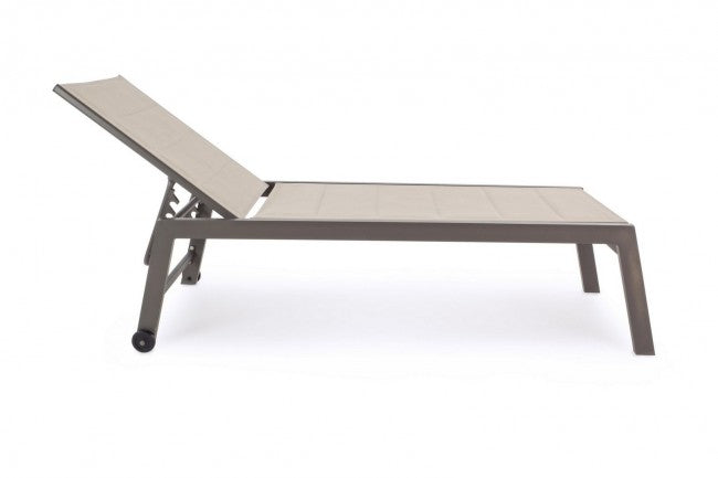 Cama alta de café Hilde de aluminio con ruedas.