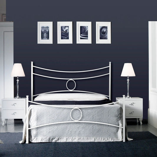 Cama queen size de hierro con pie de cama Blanco CONCA 126x208x h117 cm