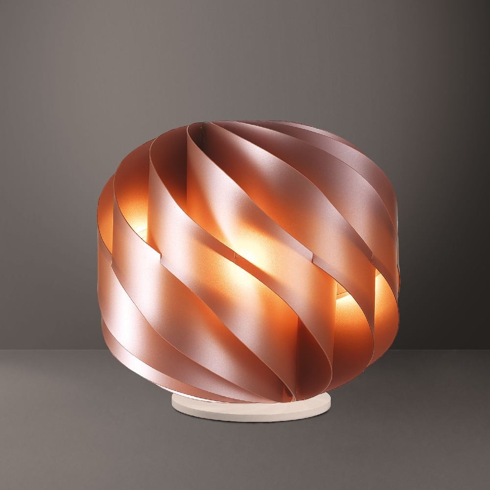 LAP Lámpara de Mesa Cobre en Plástico Cm. 25 x 24 horas