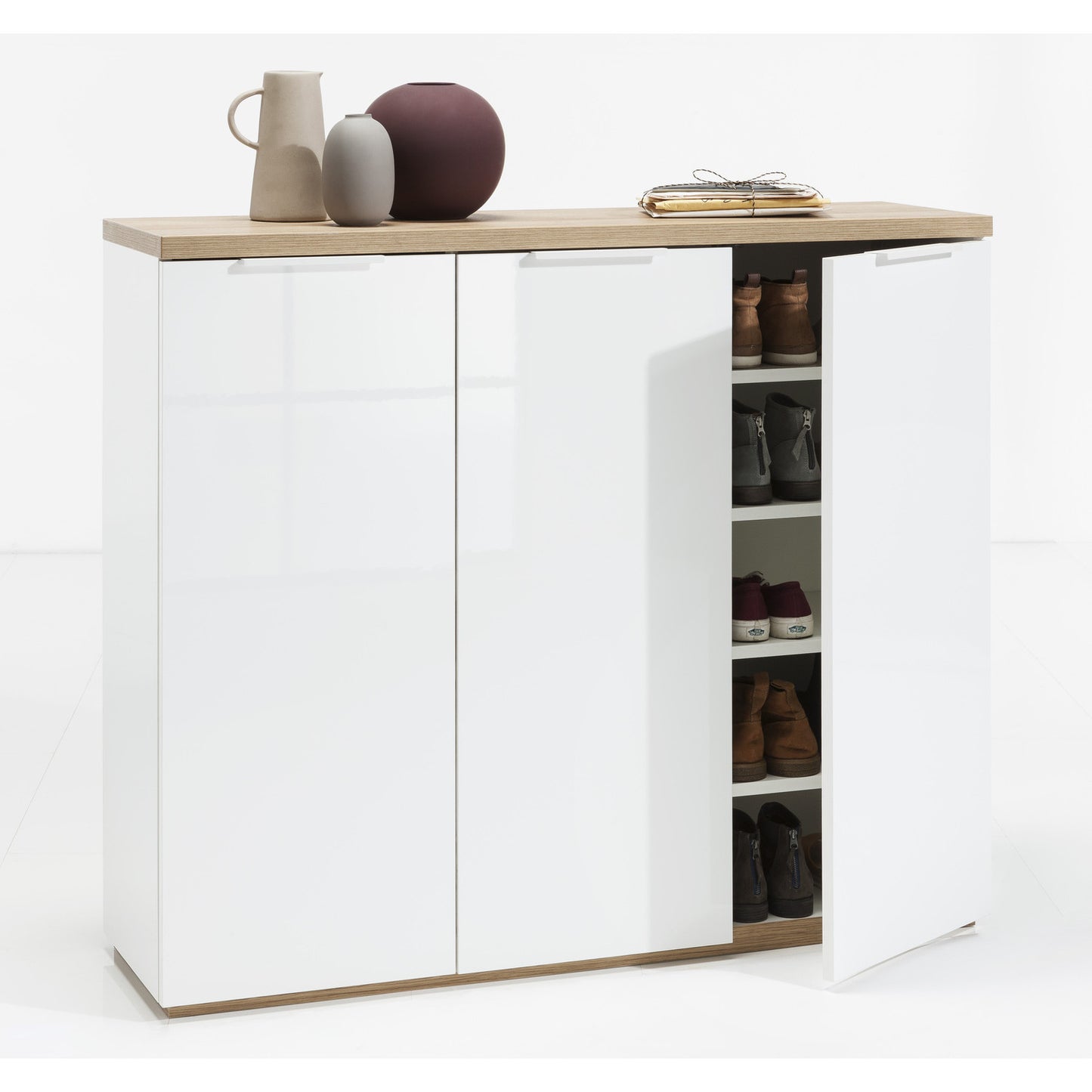 Mueble contenedor alto Mundi con 3 puertas