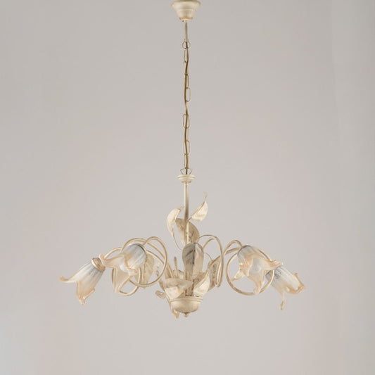 Araña de hierro Marfil Oro Vidrio Blanco Ámbar cinco luces 73x h43 cm