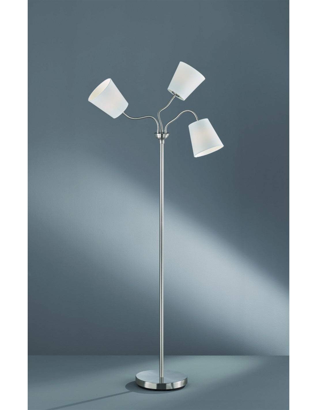 Windu Lámpara de Pie 3xE27 Níquel y Pantalla Blanca Al. 140 cm Trio Lighting