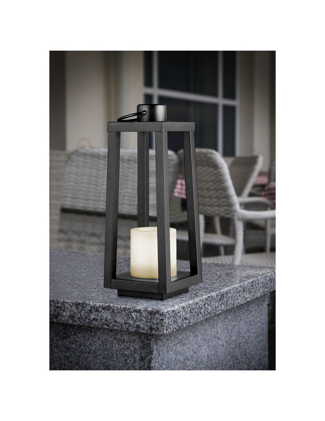 Lámpara de mesa LED para exterior Loja efecto vela IP44 negro Trio Lighting