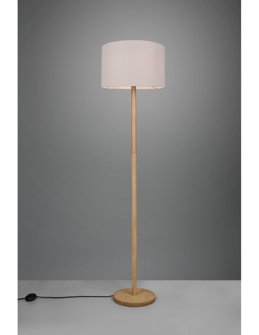 Elegante lámpara de pie Korba con base de madera y pantalla blanca Trio Lighting