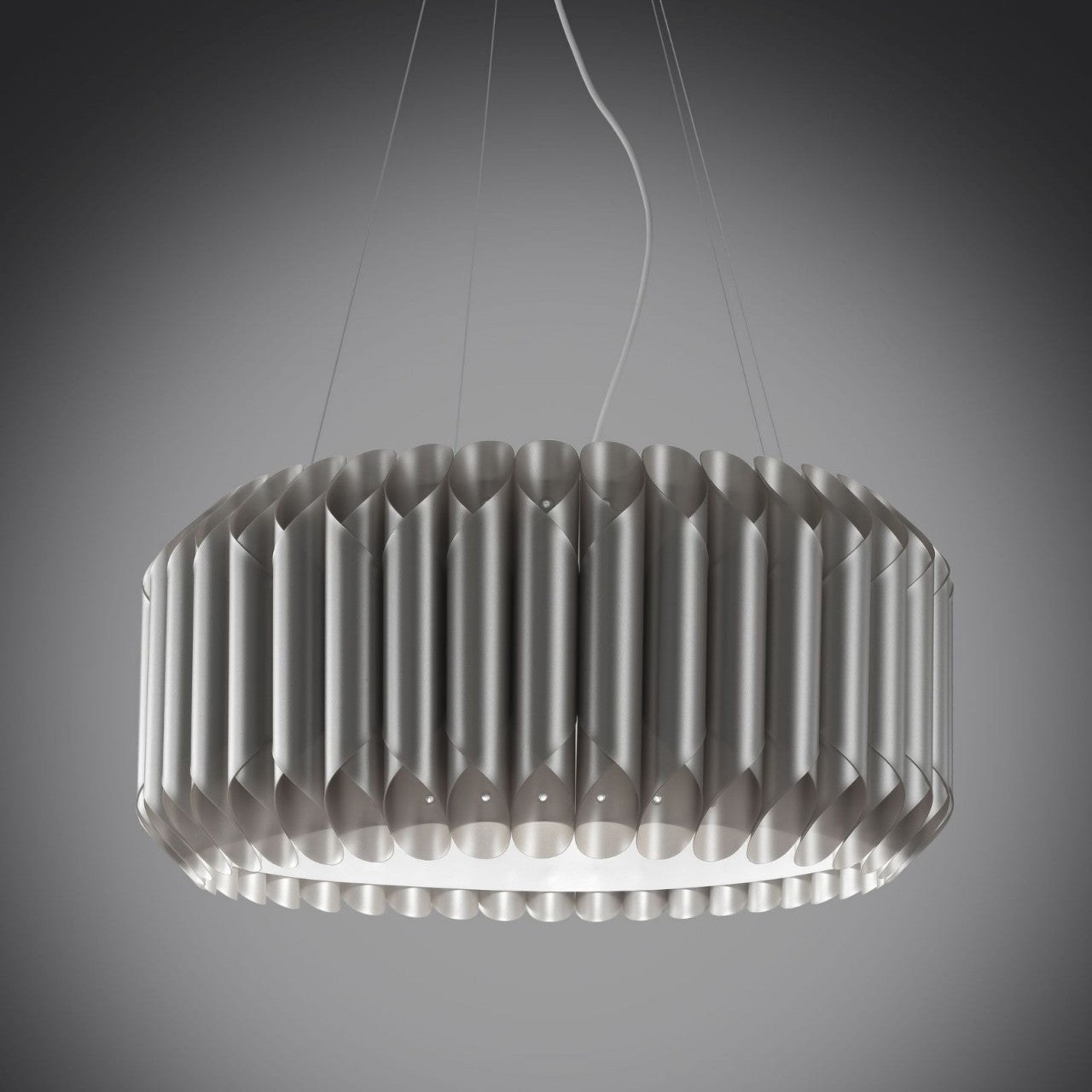 Suspensión 3 Luces Plata en Metal Cromado Cm. 60 x 31h