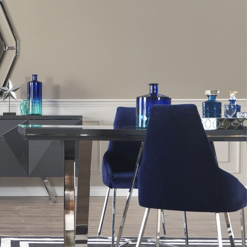 Silla Enzio de tela azul parlamento