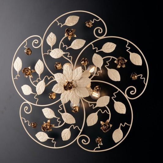 Lámpara de techo de hierro lacado marfil con decoración dorada, 5 luces