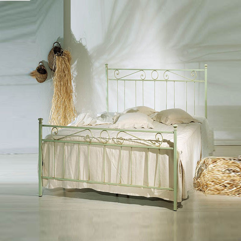 Cama queen size de hierro con pie de cama Verde TEVERE 126x208x h117 cm