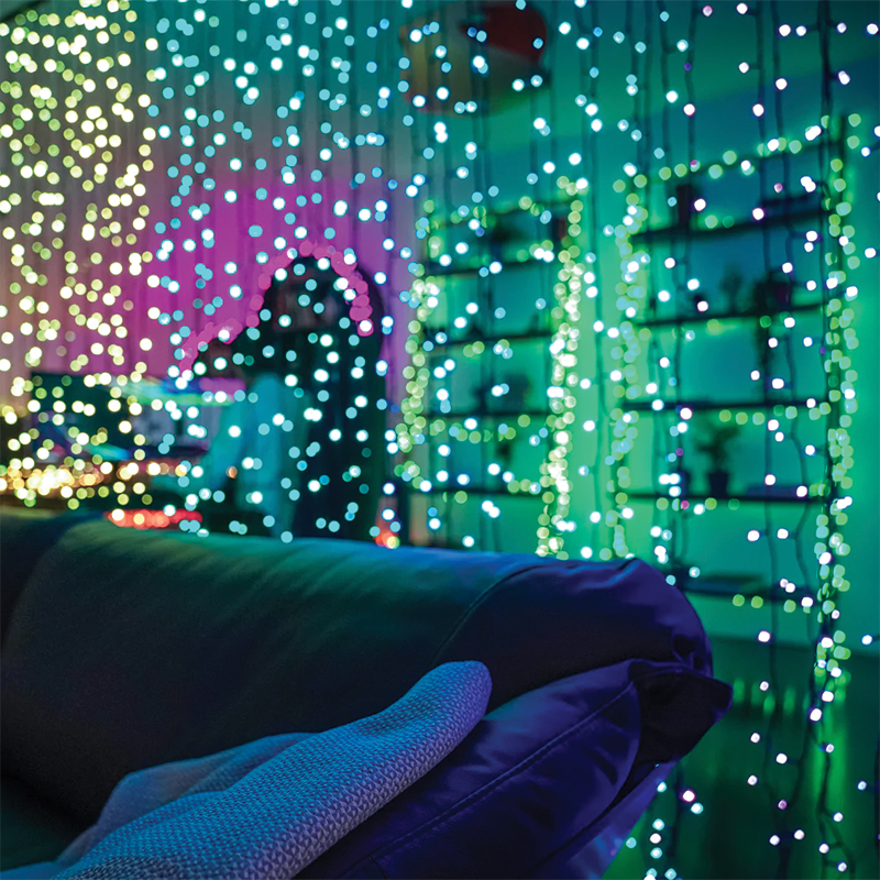 Cortina Twinkly WALL RGB y Blanco Cálido 210 LEDs