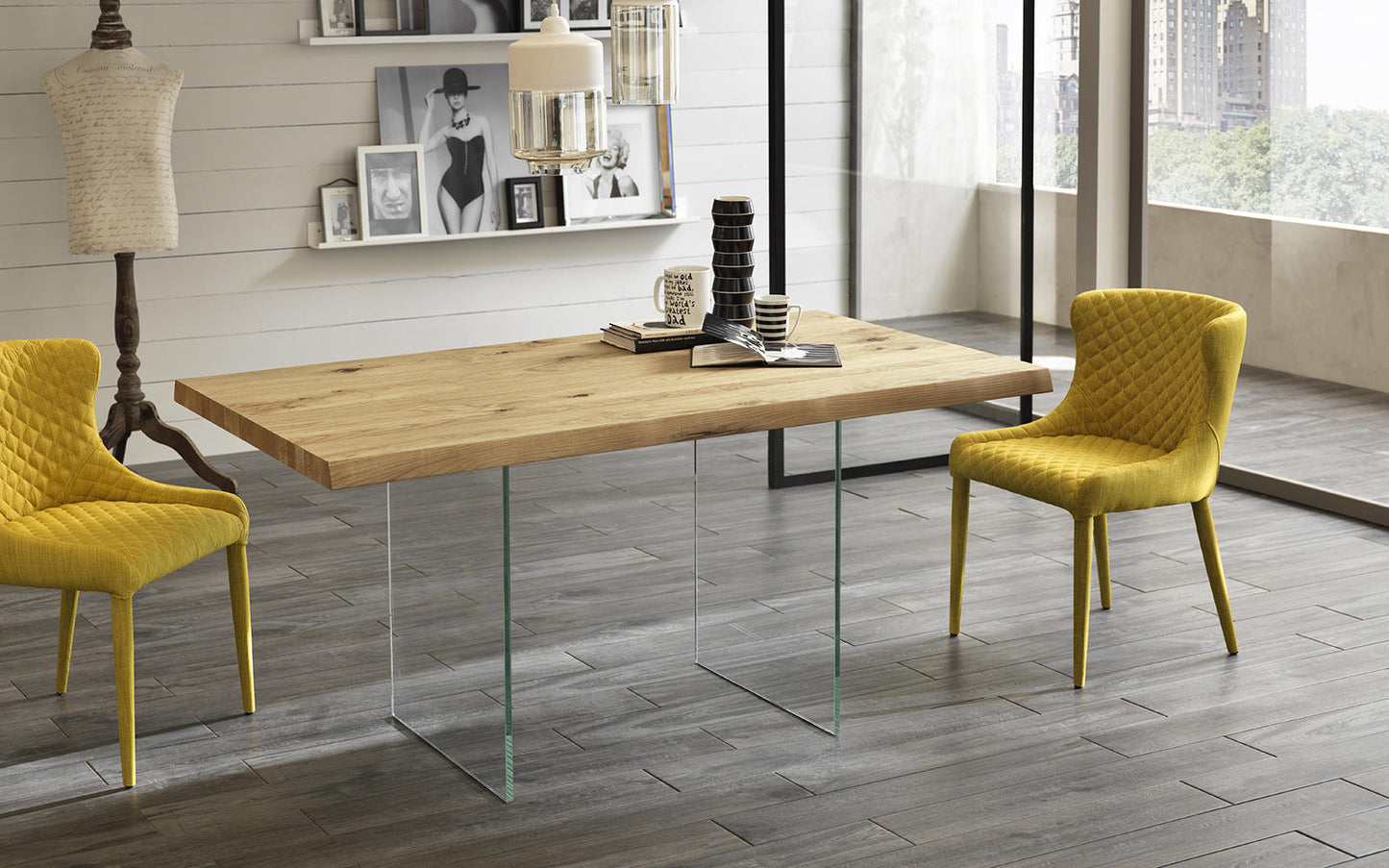 Mesa chapa de roble y patas de cristal templado 160x76h cm