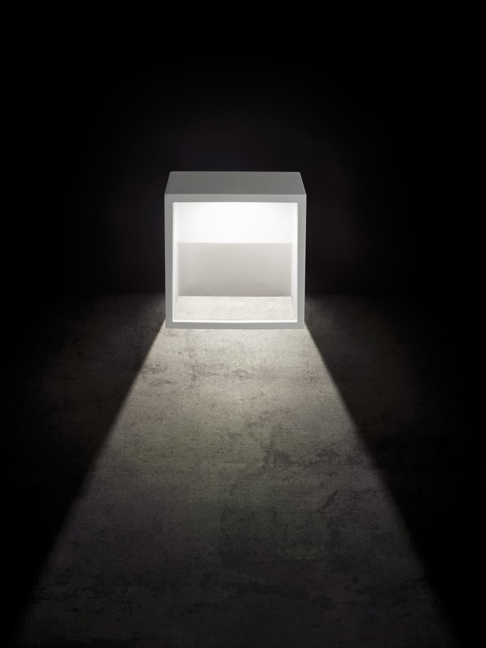 Aplique 9W LED 4000K blanco línea niko