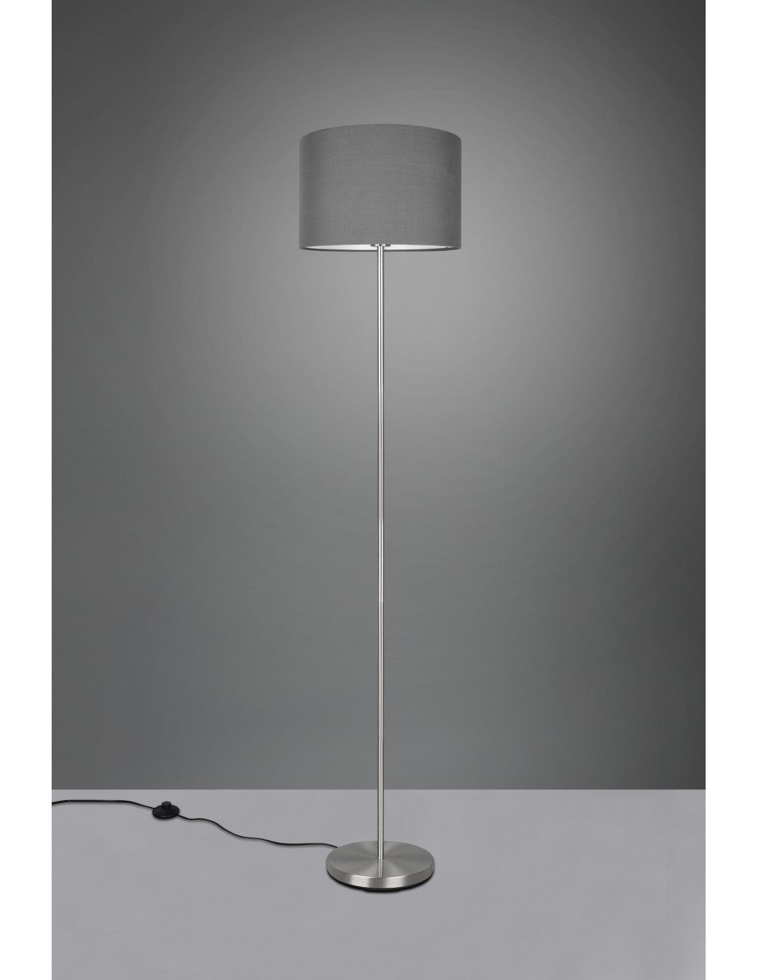 Lámpara de pie para hotel Pantalla de níquel Tela gris Iluminación trío