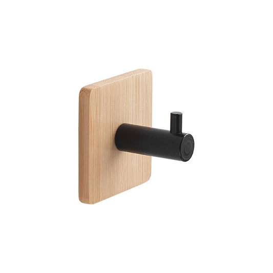 Perchero individual en bambú y color negro con un elegante diseño cuadrado.